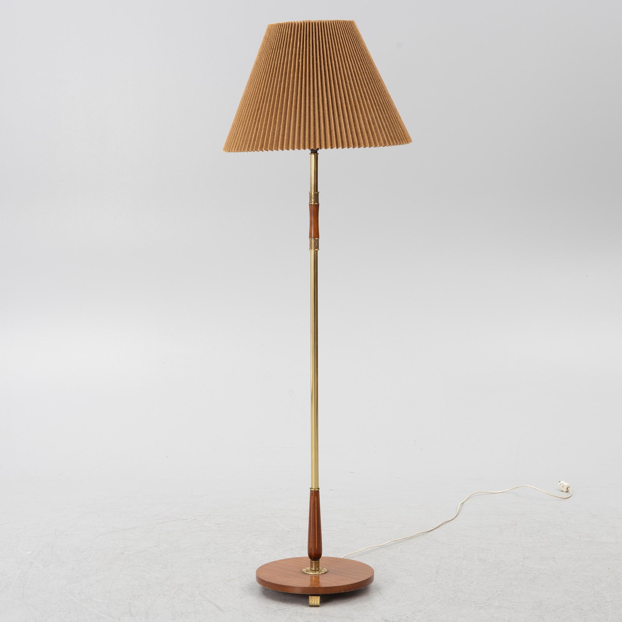 Golvlampa Eskilstuna Elektrofabriks Aktiebolag. 1900-tales mitt.
