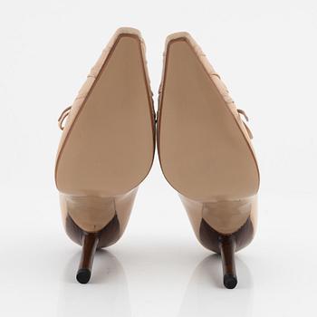 Gucci, skor, italiensk storlek 37.
