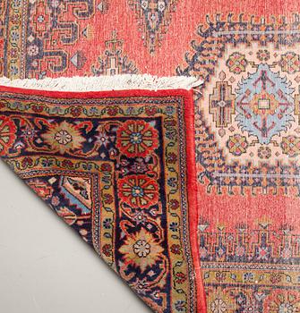 MATTO, Arak, Iran. Ca 210x155 cm.