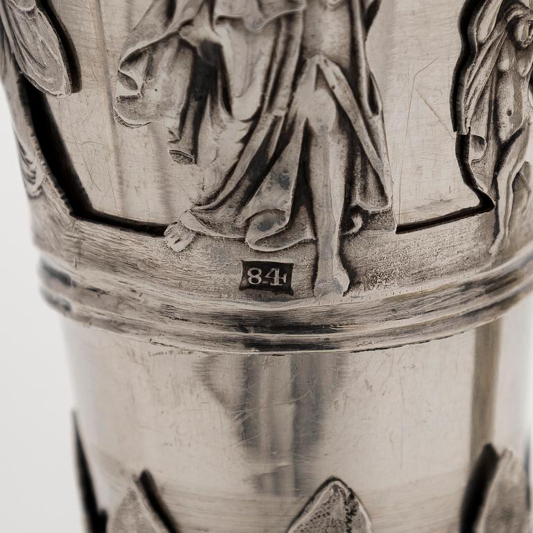 Peter Andreas Möller, Champagnestrutar, 2 st. snarlika, silver och förgyllt silver, S:t Petersburg, 1834 och 1837.