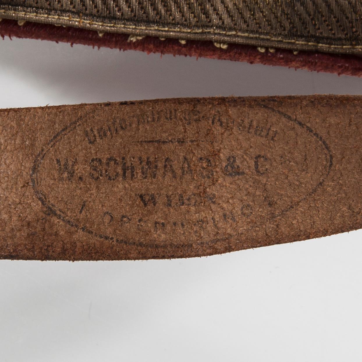 MARINDOLK, Polen 1900-talets mitt samt GEHÄNG, stämplad W. Schwaab & Co Wien, ca 1900.