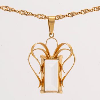PENDANT on CHAIN and EARRINGS, 18K gold and rock crysta (pendant) and spinel (earrings), 1956.