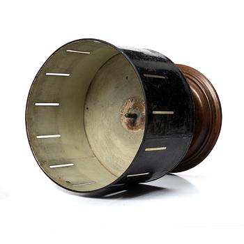 Zoetrope / picture wheel, late 19th century.
