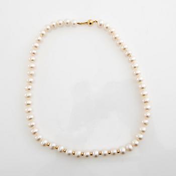 Necklace and pendants for earrings, a pair, possibly freshwater pearls and 18k gold.