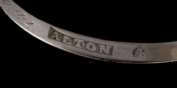 RING, 18k vitguld med 2 briljantslipade diamanter, 0.22 ct, Alton, Falköping, 1969. Vikt 2 g.