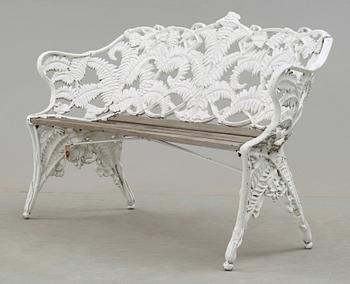 TRÄDGÅRDSGRUPP, 4 delar, gjutgods, 1900-talets andra hälft.