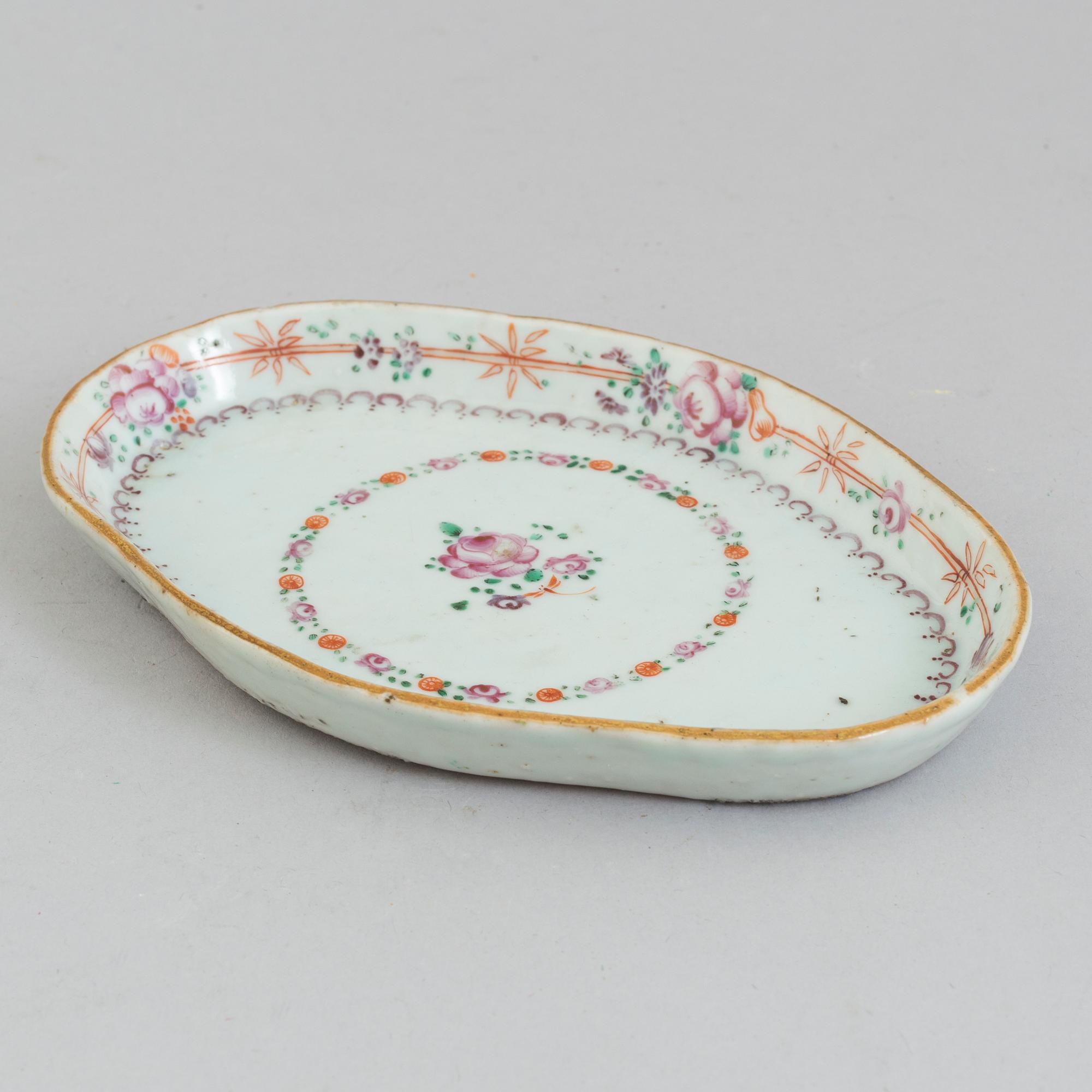 SKEDFAT, kompaniporslin. Qingdynastin, Qianlong (1736-95).