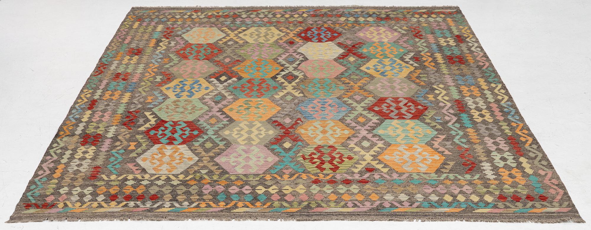 Kelim, modern, ca 330x 260 cm.