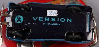 PLÅTBILAR, 5 st, 1900-talets andra hälft.