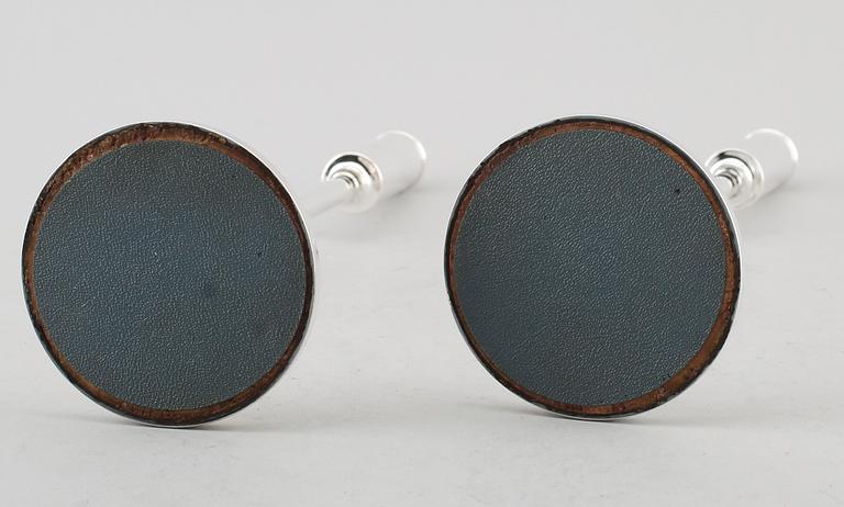 LJUSSTAKAR, 1 par, silver, K & EC, Göteborg 1965.
