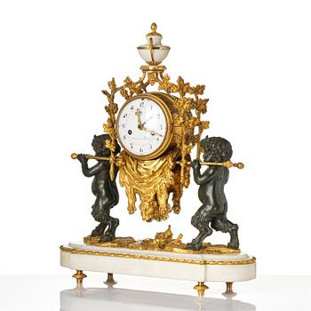 Bordspendyl, Parisarbete, sent 1700-tal, Louis XVI.