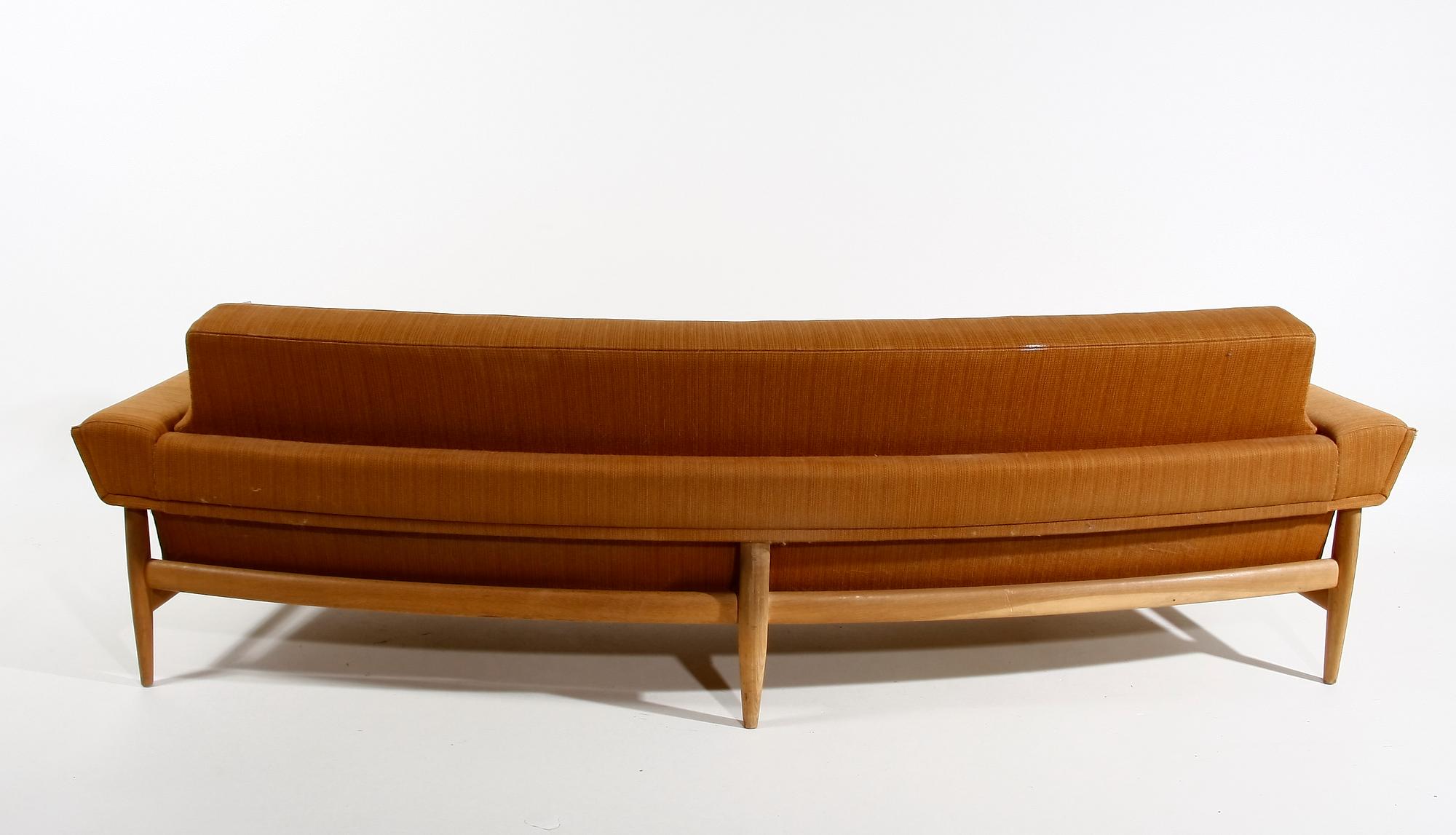 SOFFA. Johannes Andersen. Trensums.