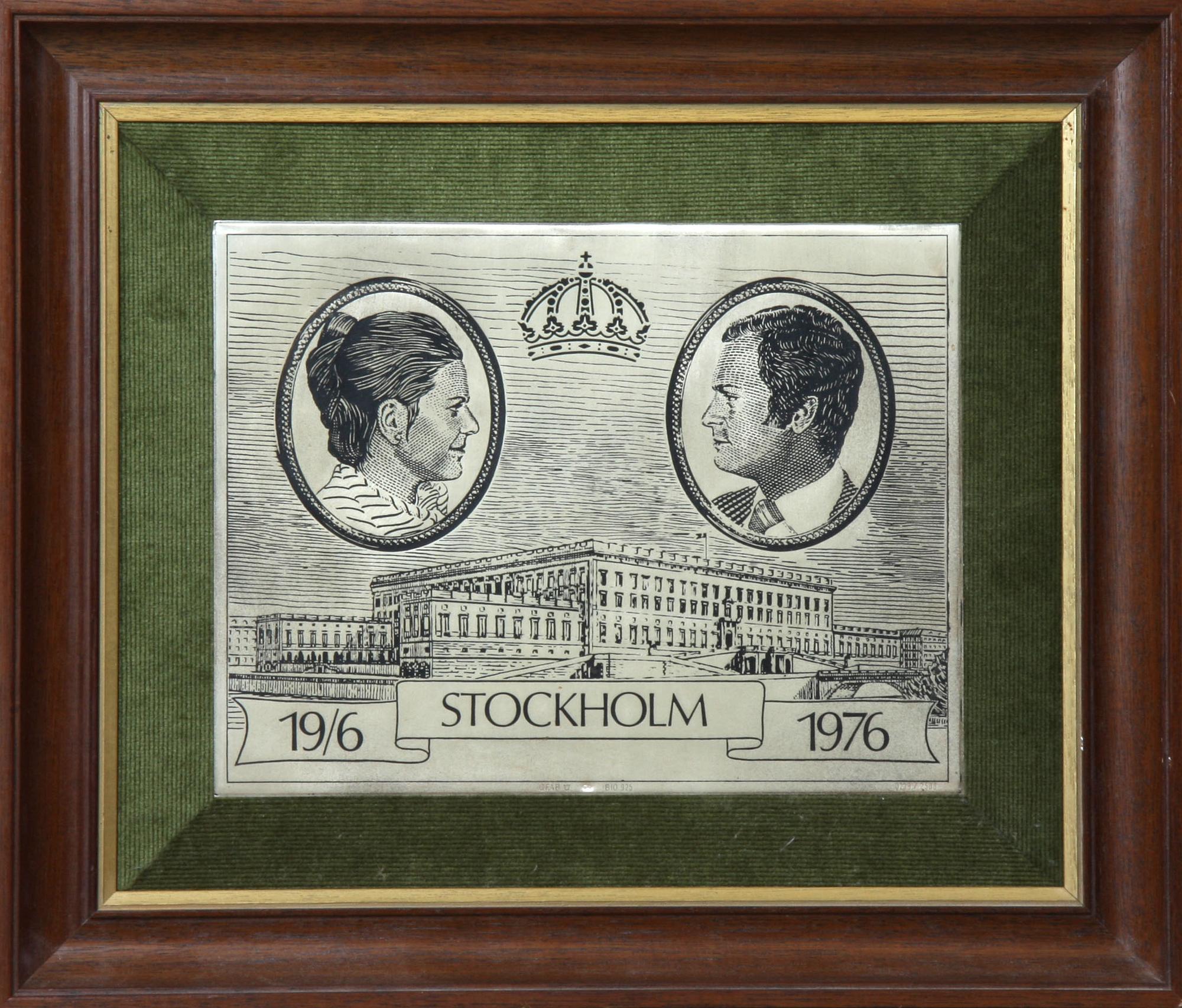 BRÖLLOPSPLAKETT, silver, "Konung Carl XVI Gustaf och Drottning Silvia".