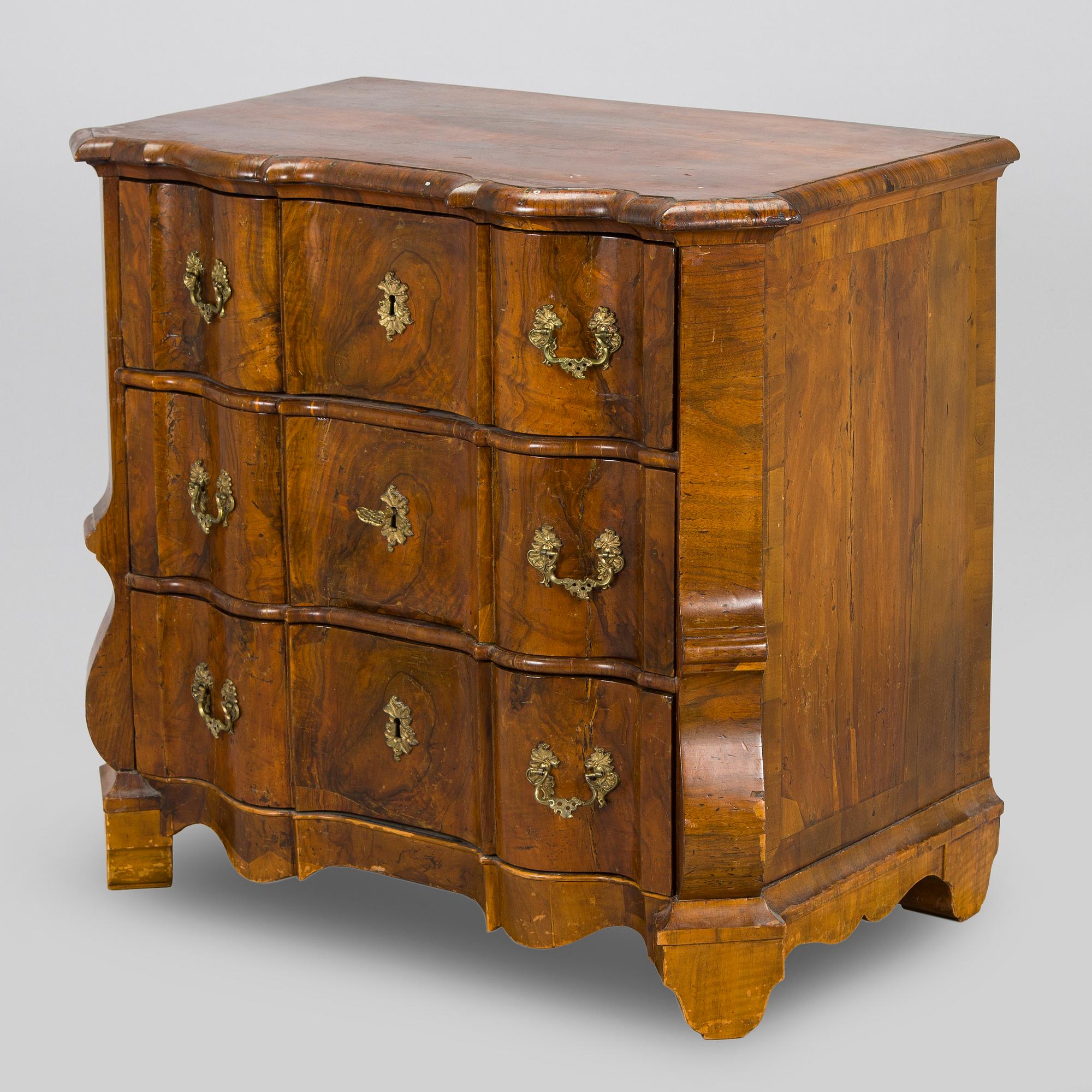 Byrå, senbarock, 1700-tal.