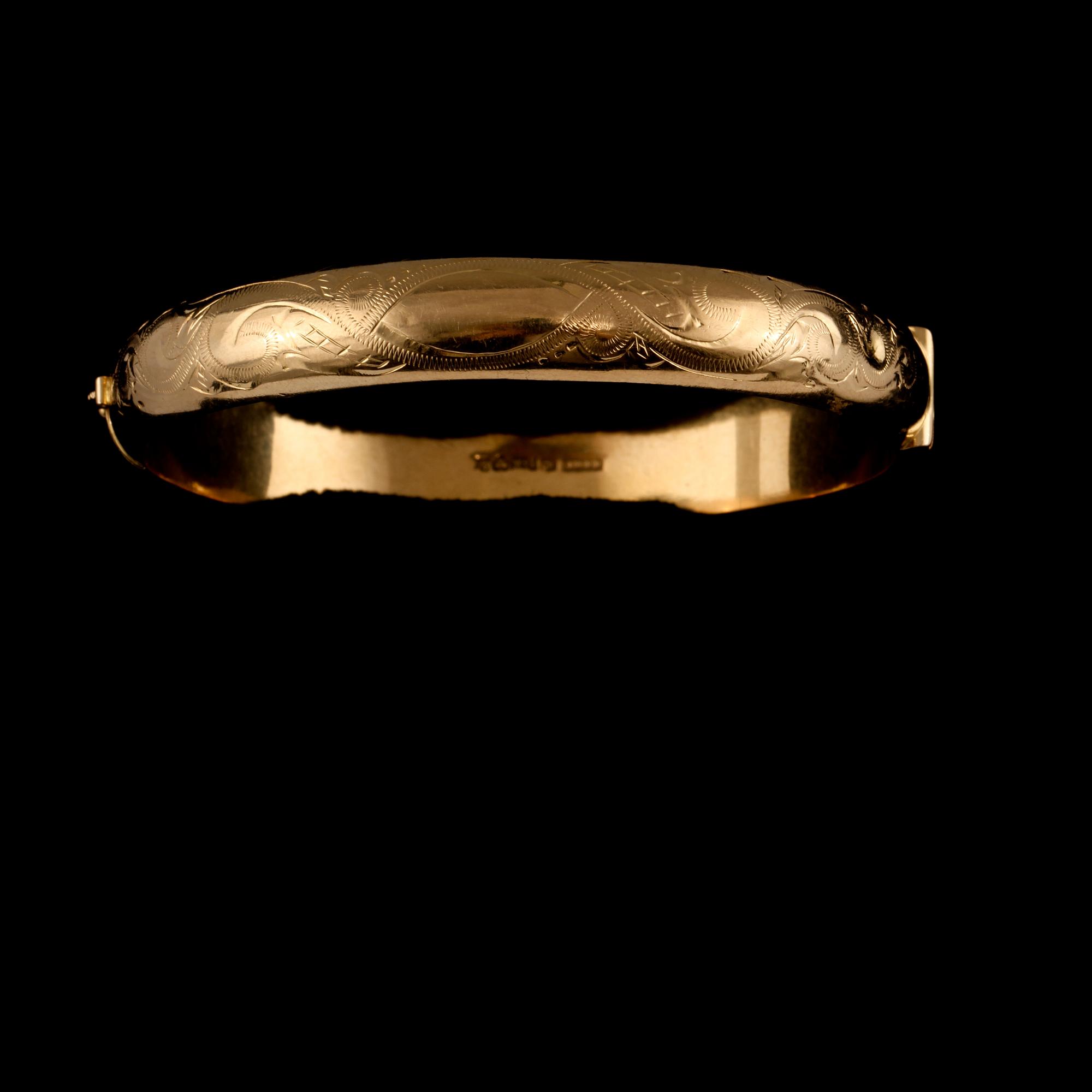ARMRING, 18k guld, Ceson, Göteborg, 1957. Vikt 16 g.