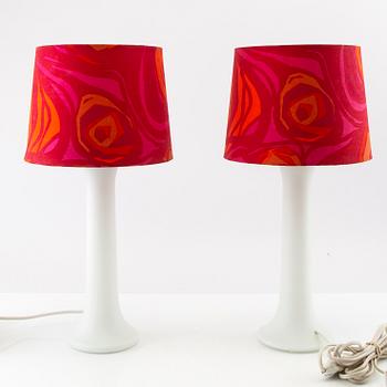 Uno & Östen Kristiansson, Table lamps, 1 pair, Luxus Vittsjö, late 20th century, glass.