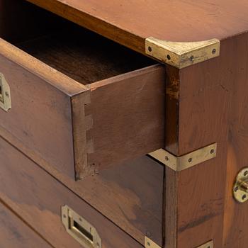 A chest of drawers, England, probably. Second half of the 20th Century.