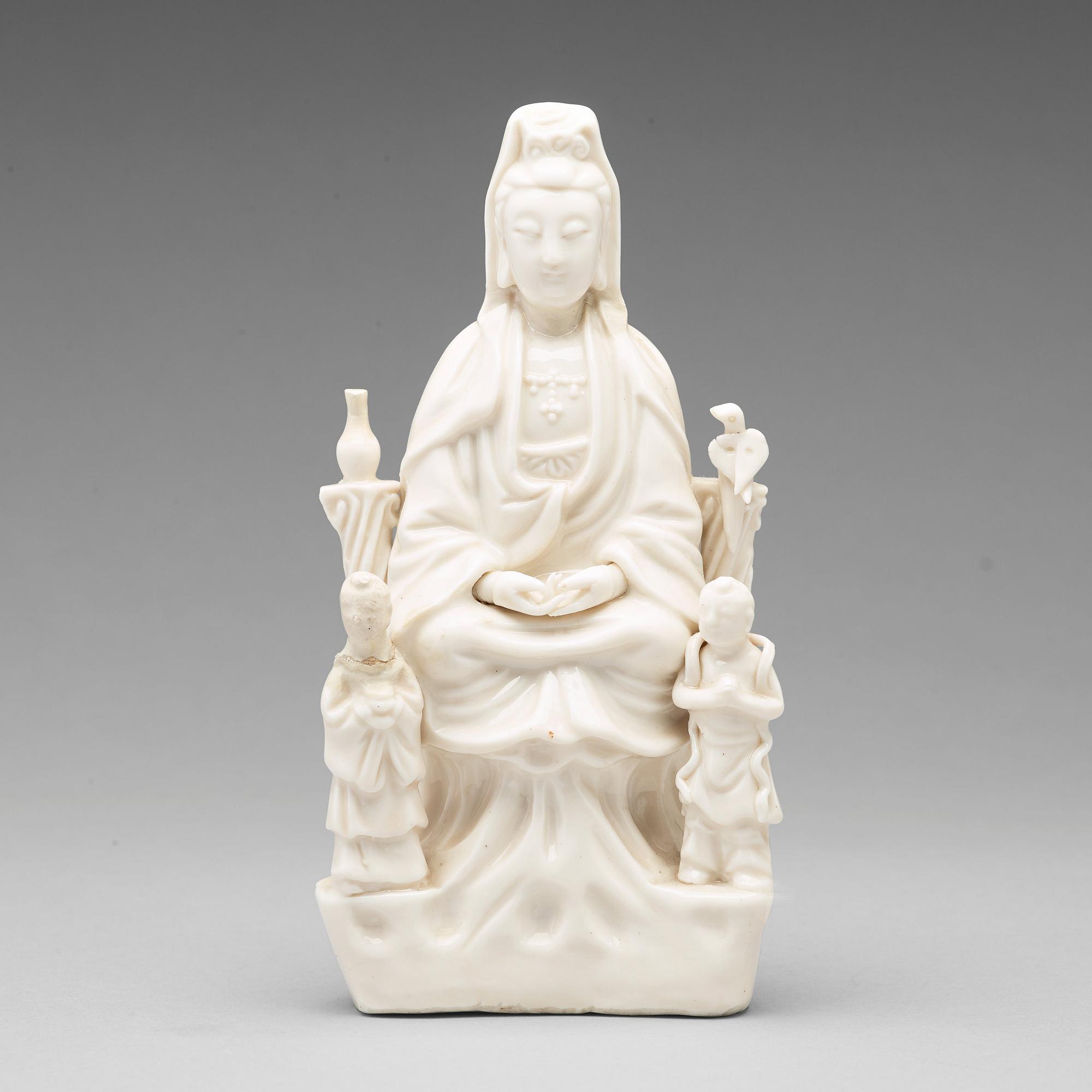 GUANYIN, blanc de chine. Qingdynastin, 1700-tal.