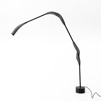 Swann Bourotte , golvlampa, "Paranoid 2", Ligne Roset, Frankrike.