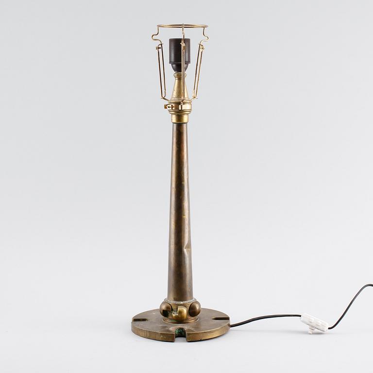 BORDSLAMPA, mässing, 1900-talets första hälft.