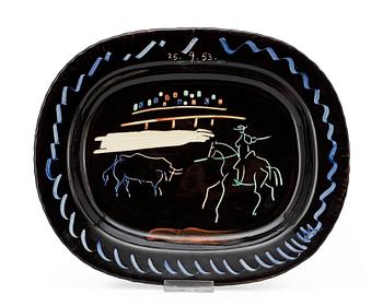 A Pablo Picasso earthenware dish, "Corrida Sur Fond Noir", Madoura, Vallauris, France 1953.