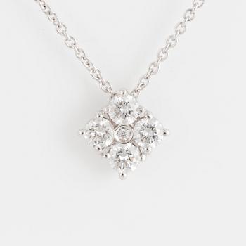 COLLIER, med briljantslipade diamanter totalt 0.49 ct.