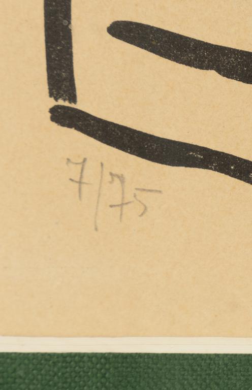 Fernand Léger, "Nature Morte au Vasebleu".