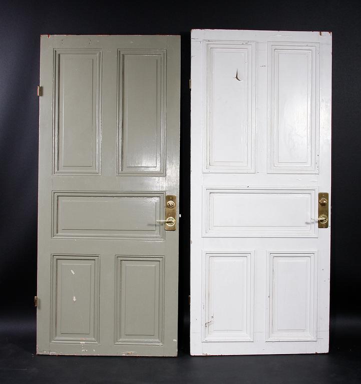 DÖRRAR, 2 st, 1870-tal. Proveniens: Berns Salonger.