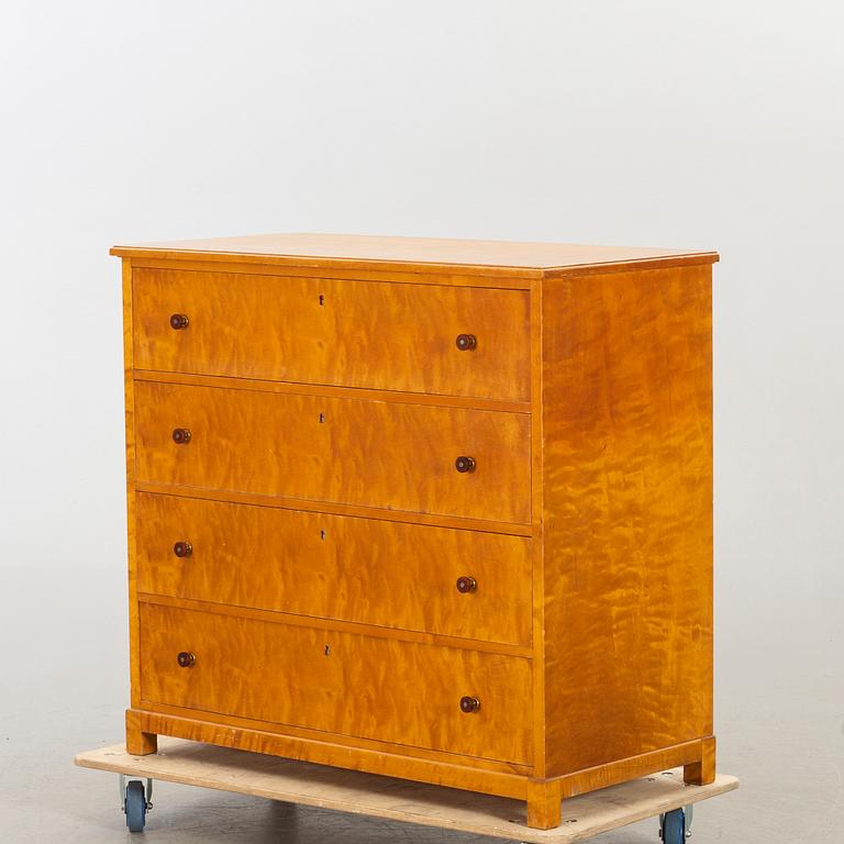 a Swedish chest of drawers 1930/40's.