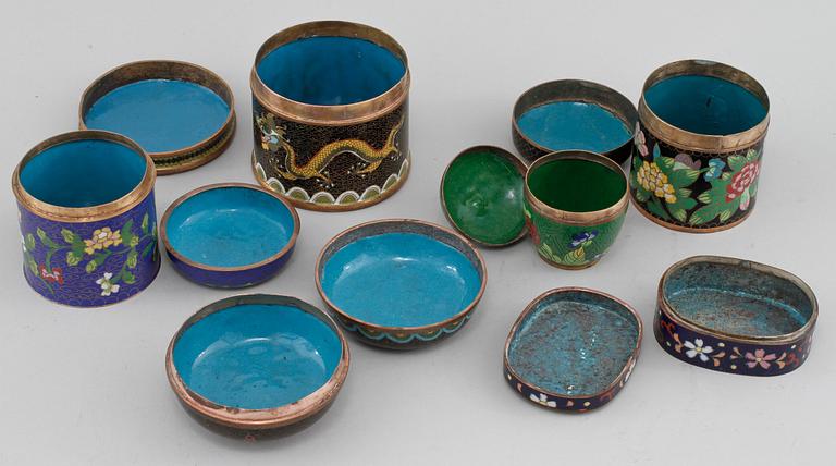 PARTI LOCKBURKAR, 6 st, cloisonne, 1900-tal.