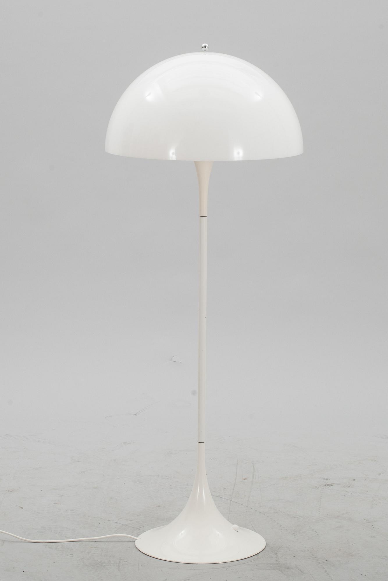 GOLVLAMPA, "Pantella", Verner Panton. 1900-talets andra hälft.