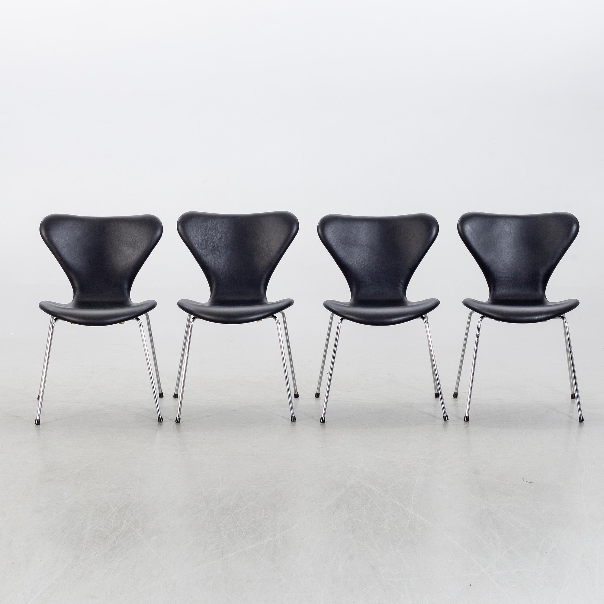 ARNE JACOBSEN, "Sjuan", 6 chairs.