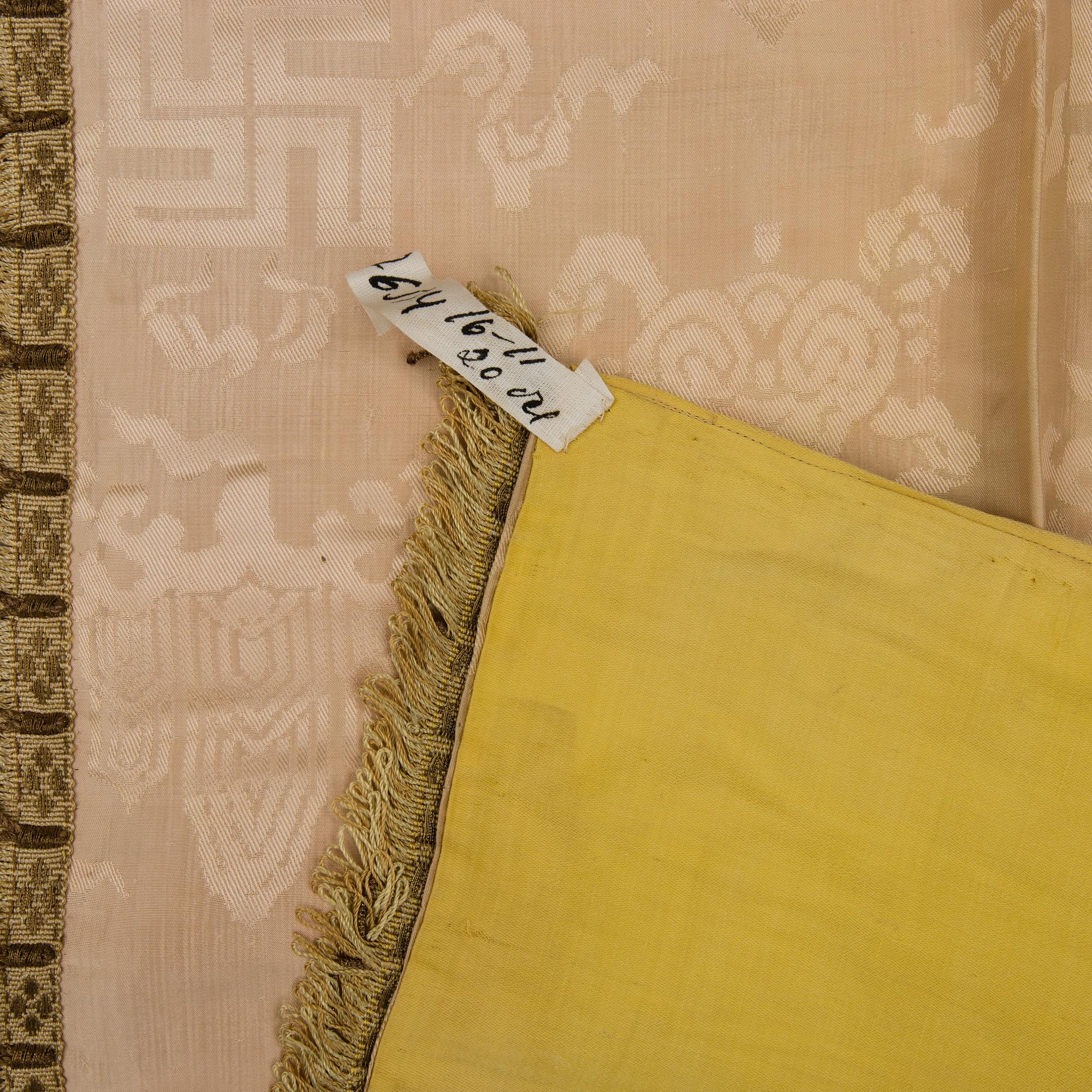 GARDINUPPSÄTTNING, Kina, 1900-tal.