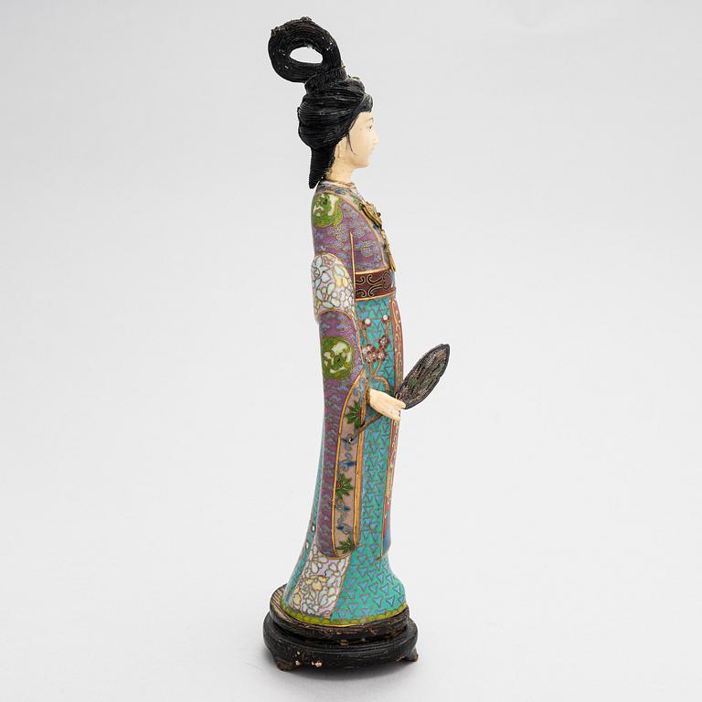 A cloisonné enamel Figurin from China, 1900s.