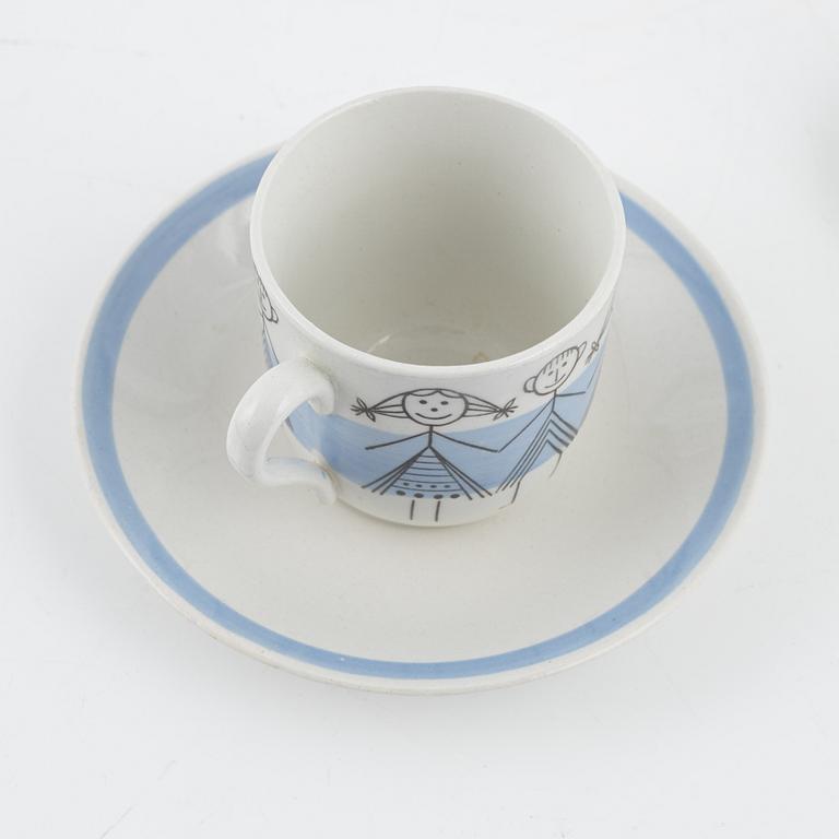 A 10-piece porcelain service 'Jänta å Ja' from Rörstrand, 1950's/60's.