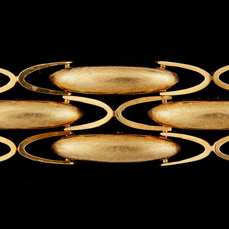 ARMBAND, 18k guld. Vikt ca 46g.