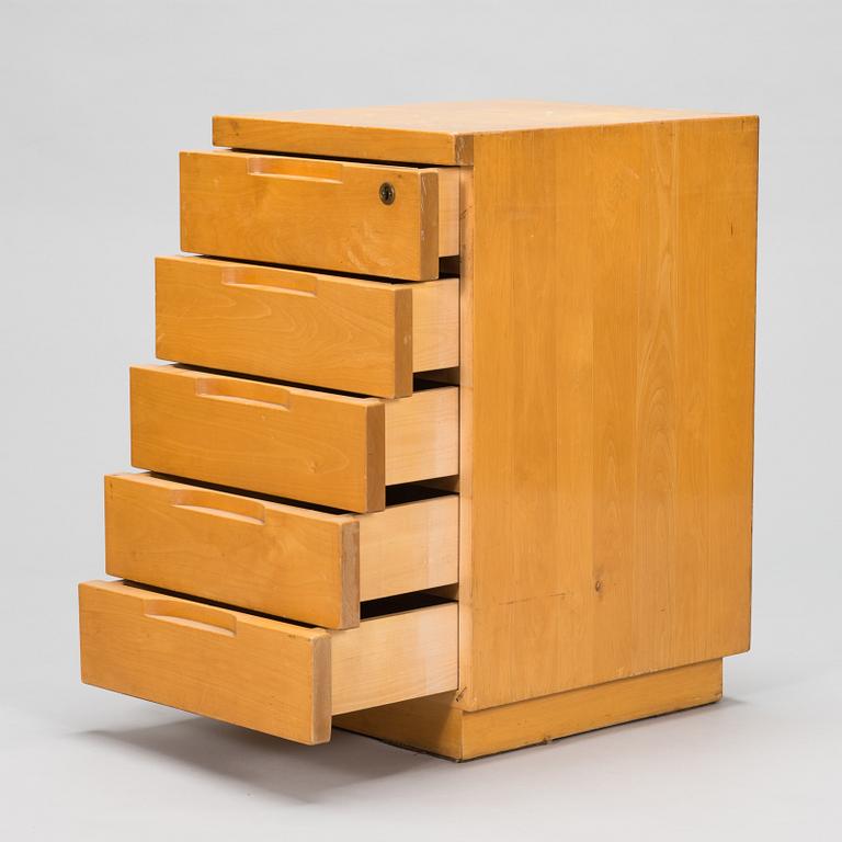 Aino Aalto, A mid-20th-century '297' drawer unit for O.Y. Huonekalu- ja Rakennustyötehdas A.B. Finland.