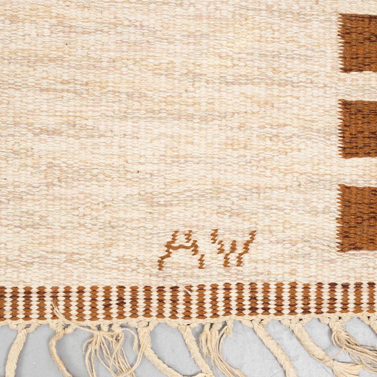 Alice Wallebäck, carpet, flat weave, signed AW, ca 233 x 167 cm.