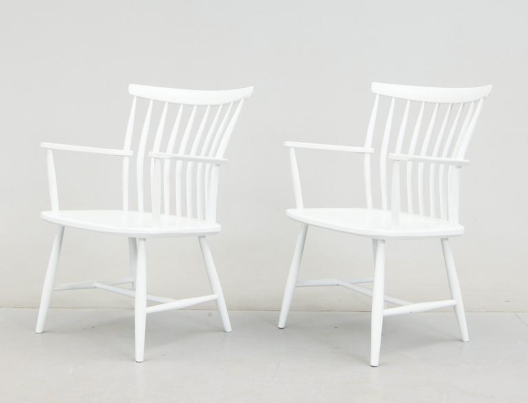 KARMSTOLAR, ett par, "Åkerblomstolen", omkring 1900-talets mitt.