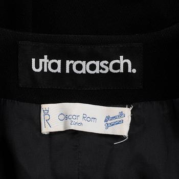 OSCAR ROM/UTA RAASCH, a black wool bolerojacket.