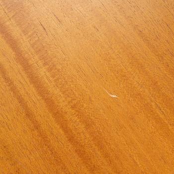 Carl Malmsten, soffbord, "Ovalen", 1900-talets andra hälft.