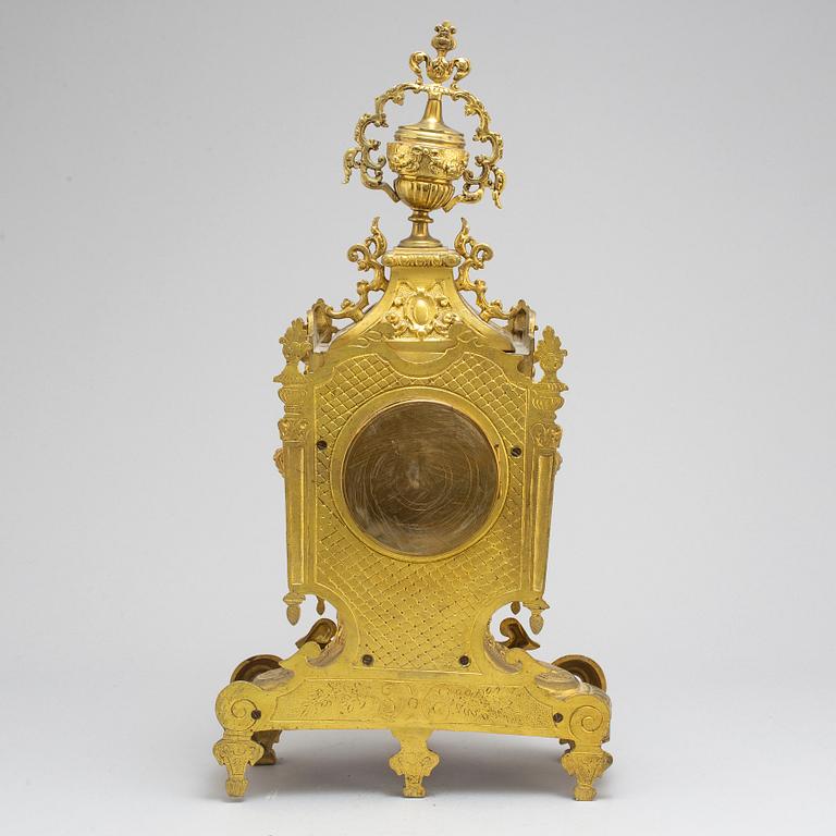 An early 20th century Louis XVI style table clock.