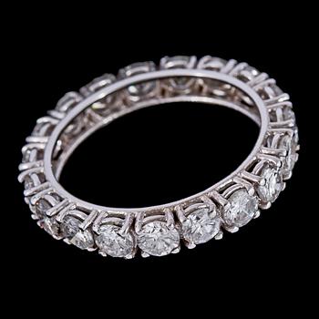 A brilliant cut diamond eternity ring, tot. 3.45 cts.