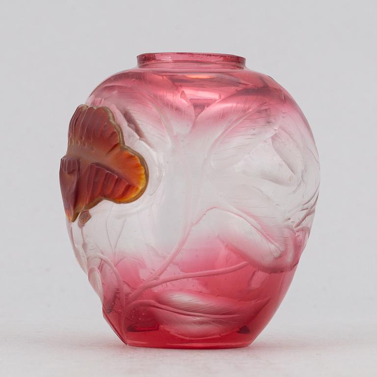 A Bohemian engraved glass jardinere and miniature vase, eraly 20th Century.