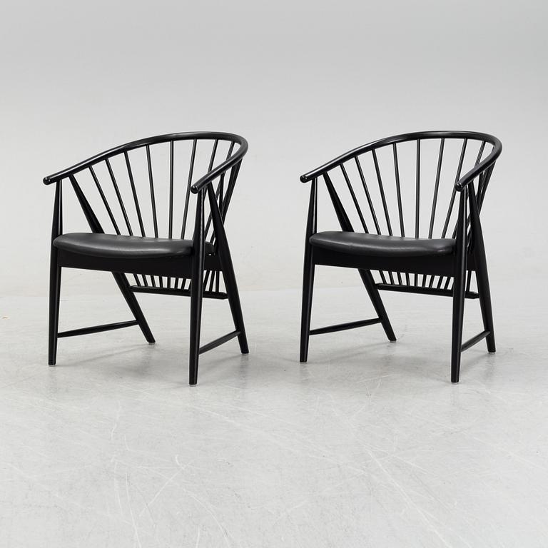 Sonna Rosen, a set of two 'Solfjädern' easy chairs from Gemla, 2007.