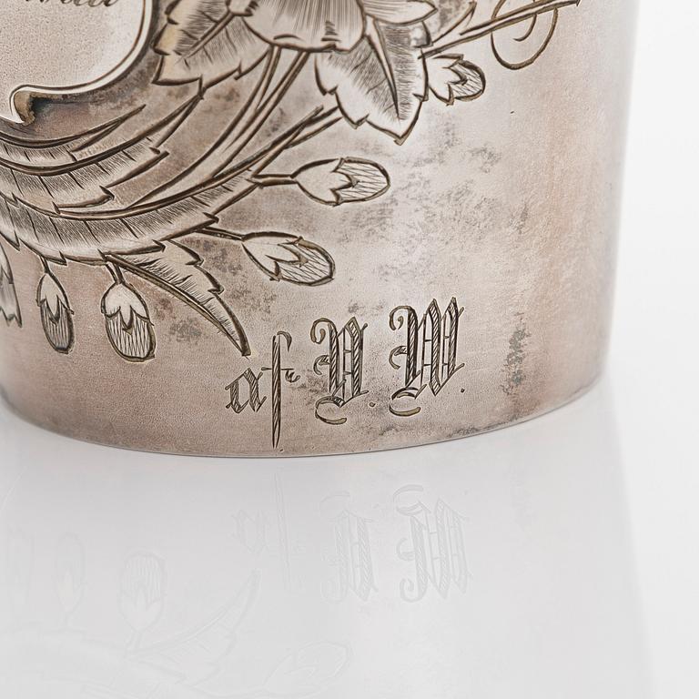 Alexander Fuld, a parcel-gilt beaker, Moscow 1895. In an oak case marked I.E. Morozov St. Petersburg.