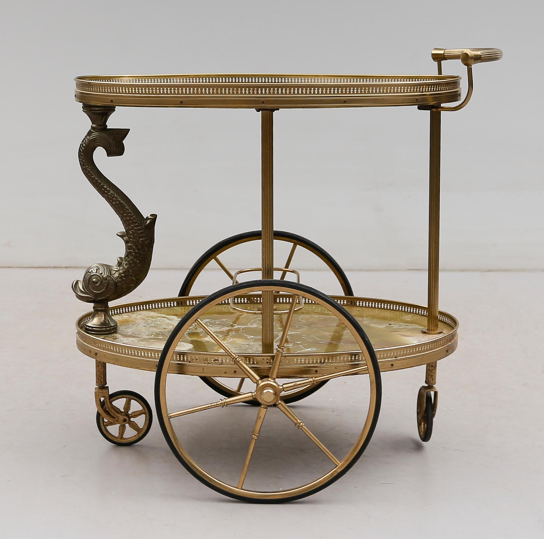 SERVERINGSVAGN, 1900-talets andra hälft.