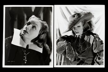 1414. FOTOGRAFIER, fyra stycken föreställande Greta Garbo.