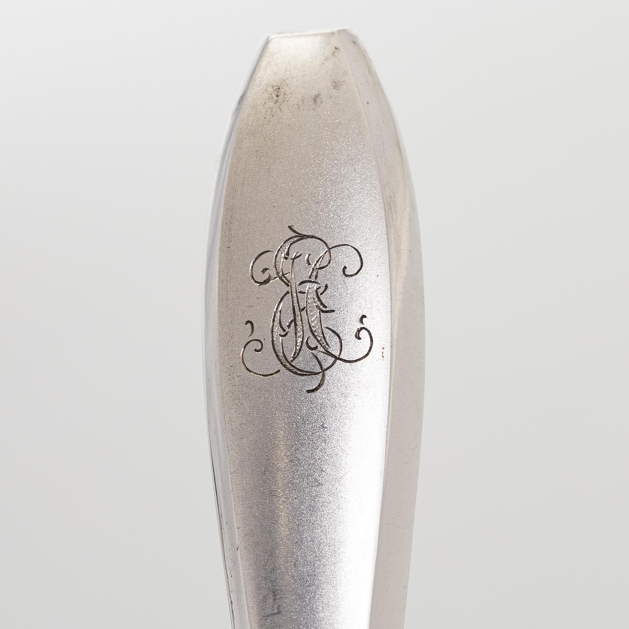 Bestickuppsättning, 24 dlr, silver Kultakeskus, Tavastehus 1939.