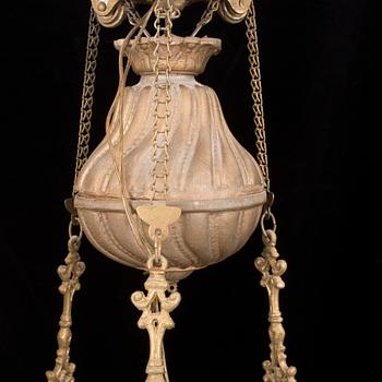 TAKFOTOGENLAMPA, majolika, omkring sekelskiftet 1900.